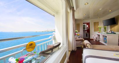 Signature Senior Suite