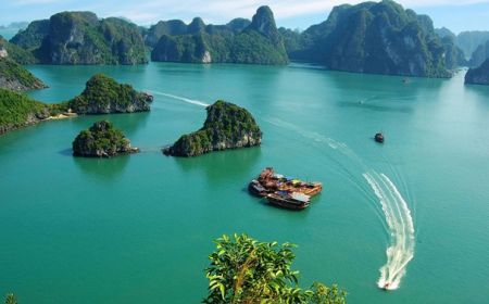 8 Days North To South Vietnam